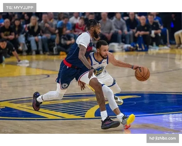 勇士快船历次对决攻势激烈 多场高比分展现开放比赛风格