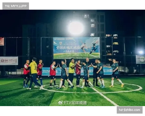 “无锡杯”足球联赛落幕,50场激战助推本地全民健身热潮 “无锡杯”足球联赛落幕,50场激战助推本地全民健身热潮