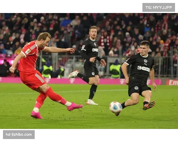 拜仁迎战弱旅圣保利,主场全胜纪录有望延续 拜仁迎战弱旅圣保利,主场全胜纪录有望延续