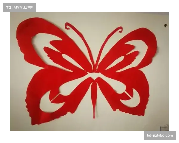 U15锦标赛文化交流日启动,多国青少年体验中国书法与剪纸艺术 U15锦标赛文化交流日启动,多国青少年体验中国书法与剪纸艺术