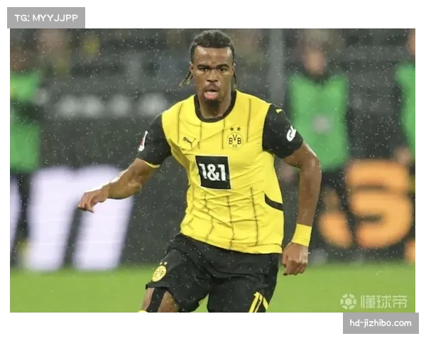 丘库埃梅卡补时捅射破门，多特更衣室狂欢庆祝